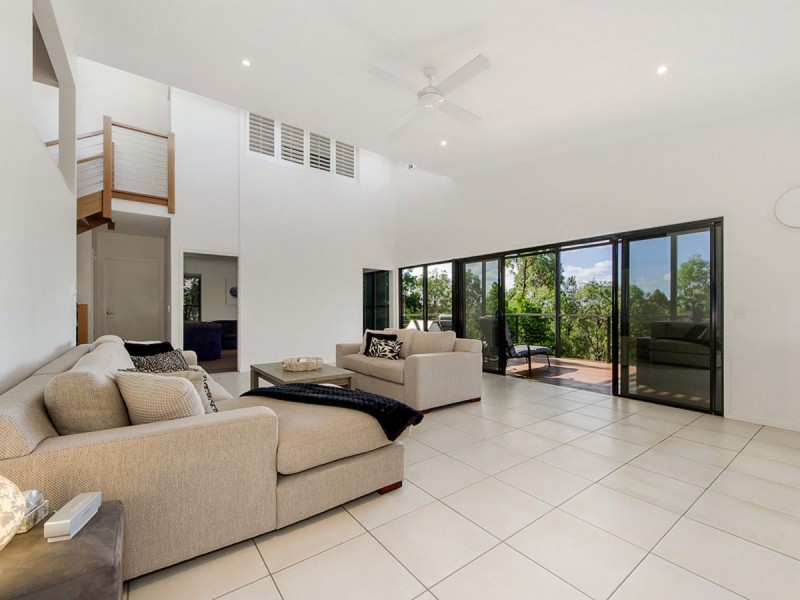 7 Barton Street, Reedy Creek QLD 4227