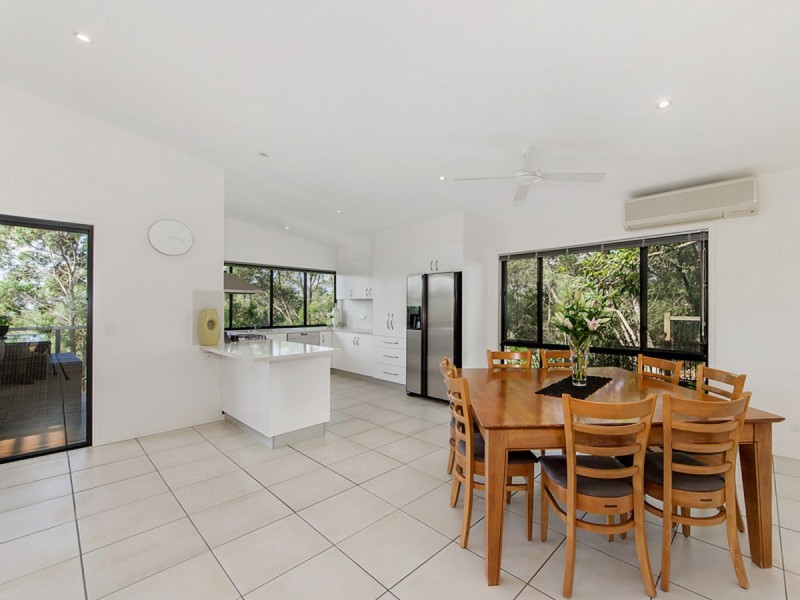 7 Barton Street, Reedy Creek QLD 4227