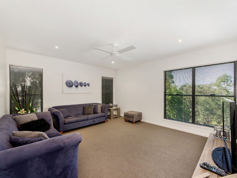 7 Barton Street, Reedy Creek QLD 4227