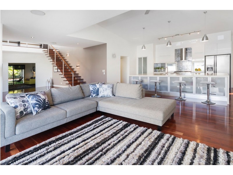 12 Corvus Way, Robina QLD 4226