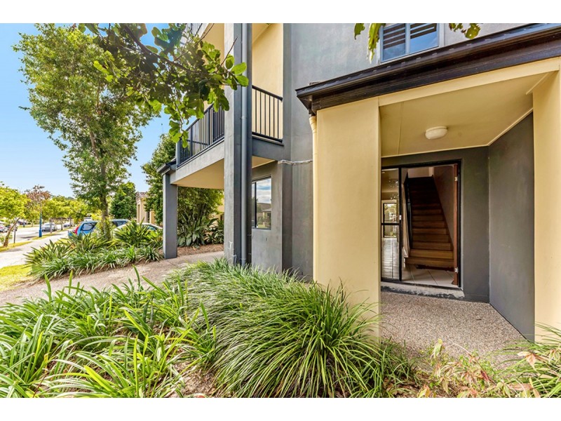 6/34 North Shore Avenue, Varsity Lakes QLD 4227