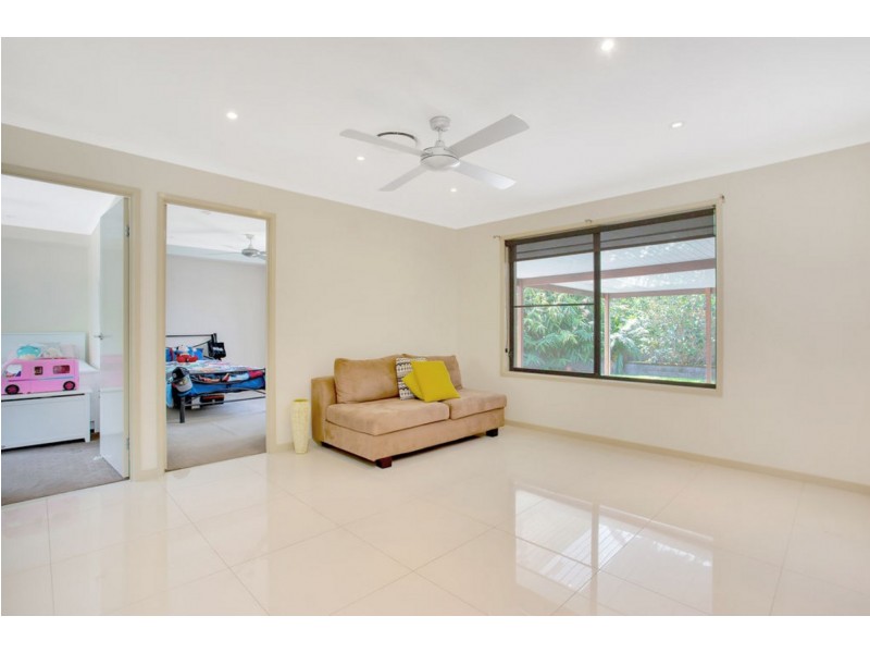 69 Wyangan Valley Way, Mudgeeraba QLD 4213