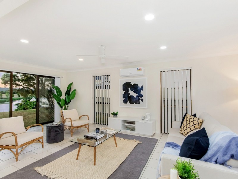 50 Peach Drive, Robina QLD 4226