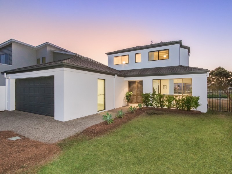 50 Peach Drive, Robina QLD 4226