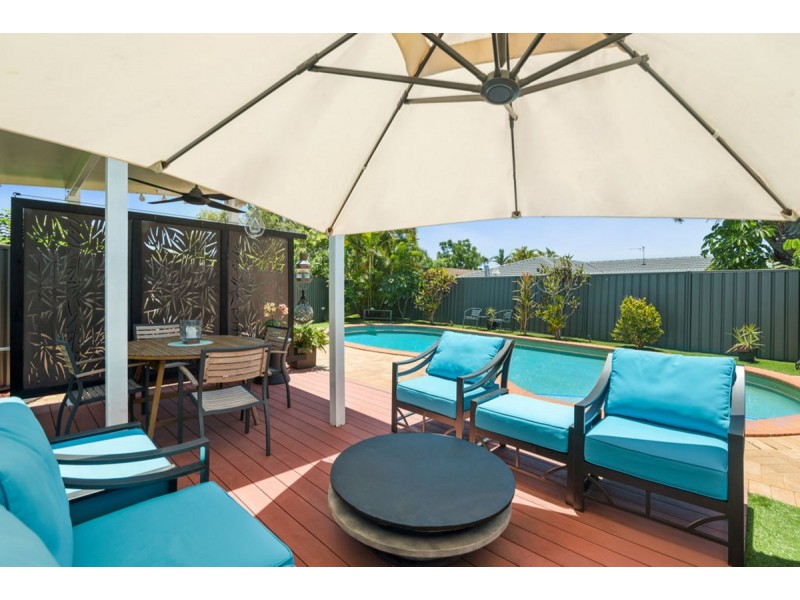 11 Largo Place, Varsity Lakes QLD 4227