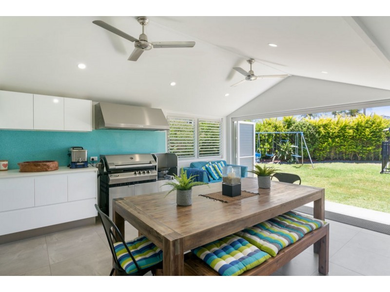 11 Largo Place, Varsity Lakes QLD 4227