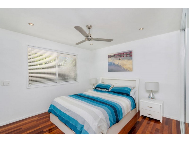 11 Largo Place, Varsity Lakes QLD 4227