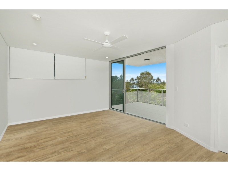 321/33 Lakefront Crescent, Varsity Lakes QLD 4227