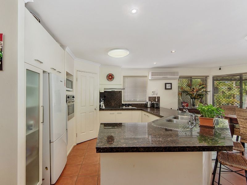 12 Camphor Wood Court, Robina QLD 4226