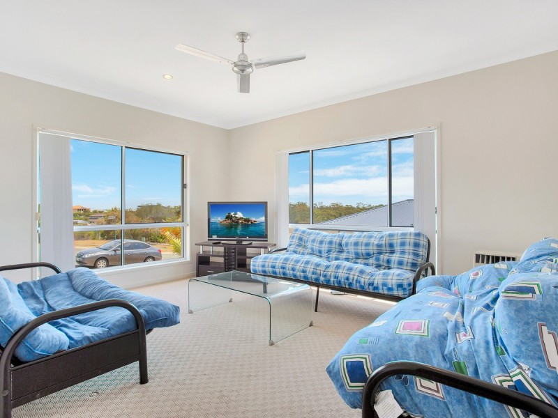 26 Snowwood Street, Reedy Creek QLD 4227