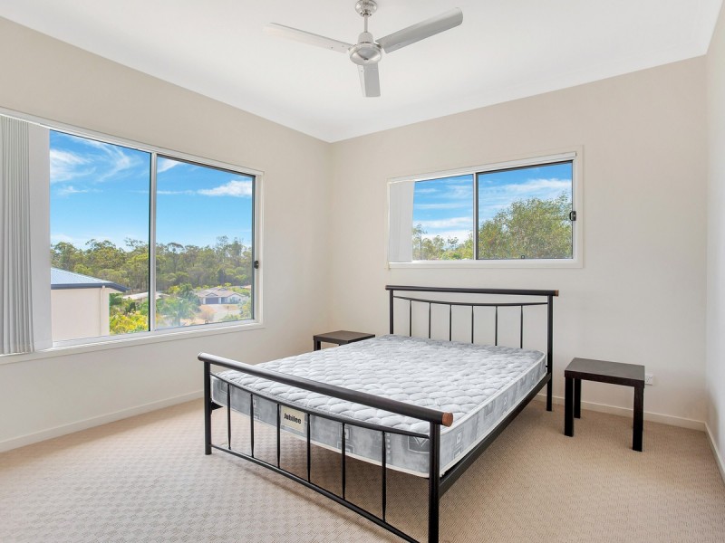 26 Snowwood Street, Reedy Creek QLD 4227