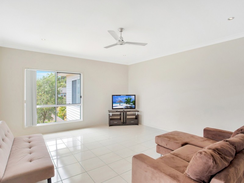 26 Snowwood Street, Reedy Creek QLD 4227