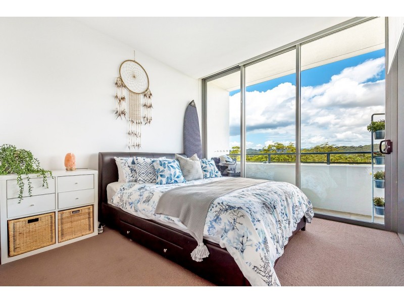 1720/397 Christine Avenue, Varsity Lakes QLD 4227