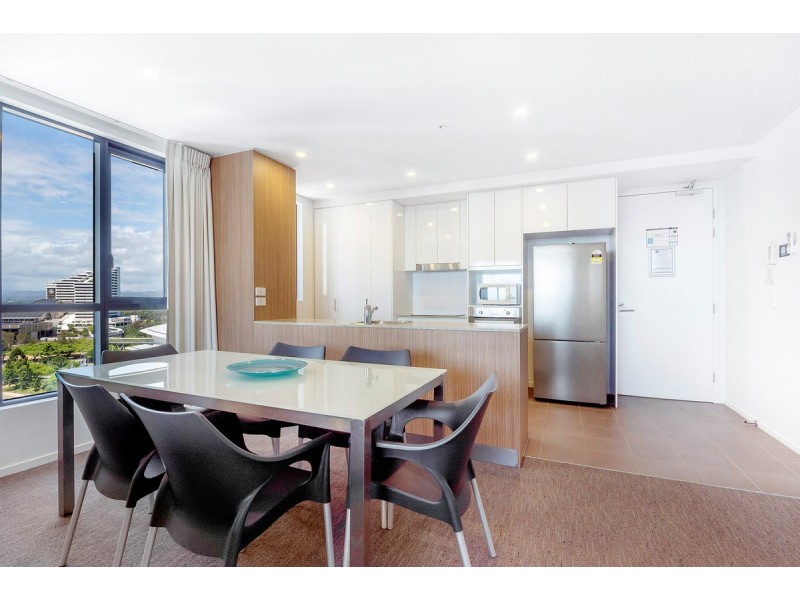 63/2729-2733 Gold Coast Highway, Broadbeach QLD 4218