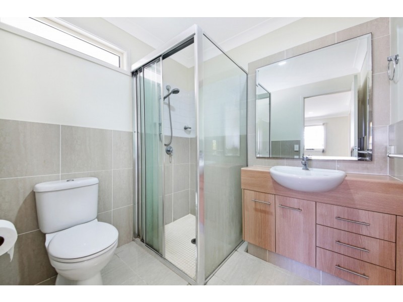 300 Easthill Drive, Robina QLD 4226