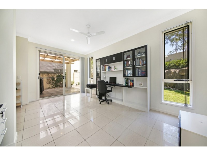 300 Easthill Drive, Robina QLD 4226