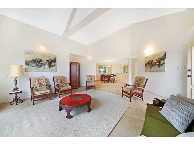 11 Bothwell Street, Robina QLD 4226