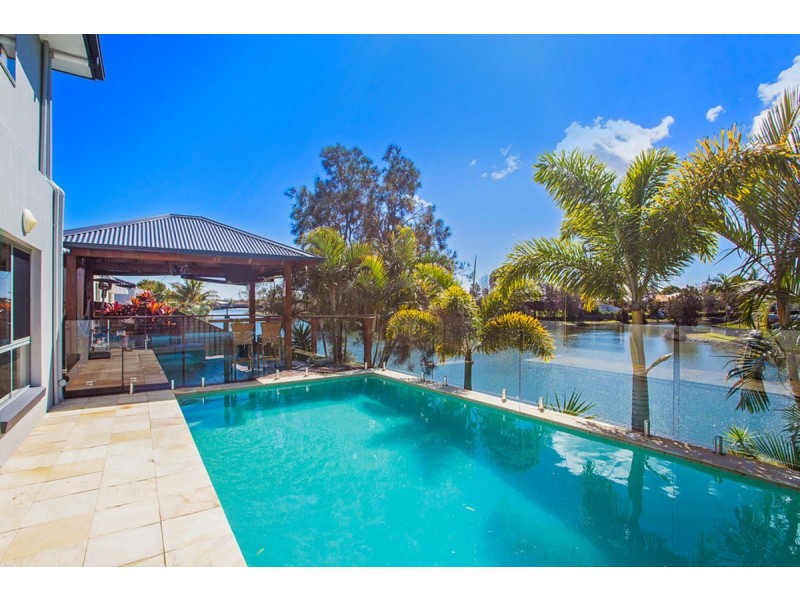 72 Harrier Drive, Burleigh Waters QLD 4220