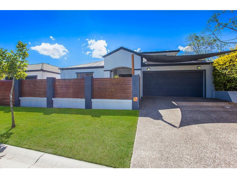 72 Harrier Drive, Burleigh Waters QLD 4220