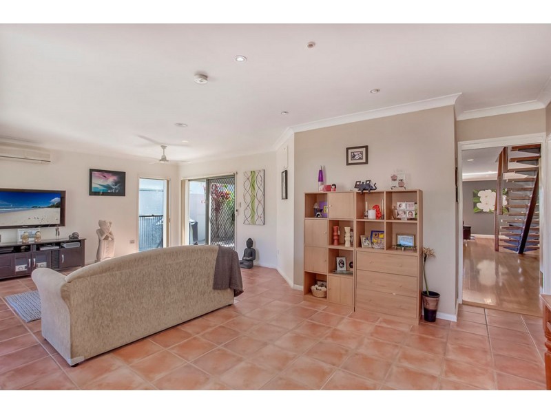 72 Harrier Drive, Burleigh Waters QLD 4220