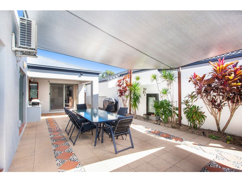 72 Harrier Drive, Burleigh Waters QLD 4220