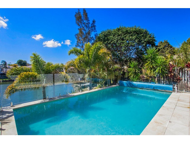 72 Harrier Drive, Burleigh Waters QLD 4220