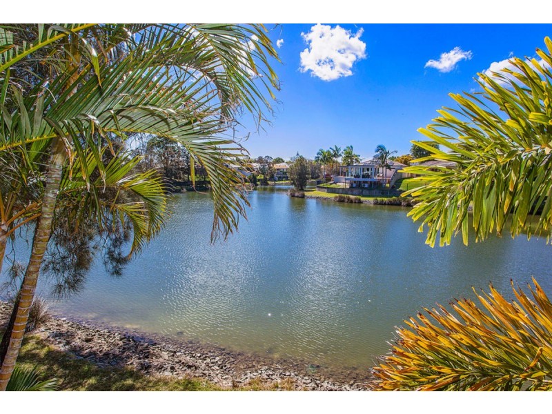 72 Harrier Drive, Burleigh Waters QLD 4220