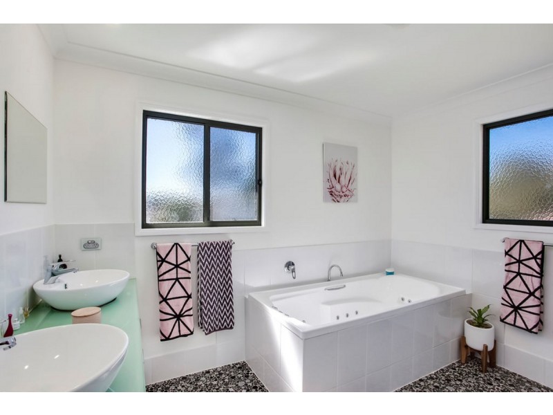 72 Harrier Drive, Burleigh Waters QLD 4220