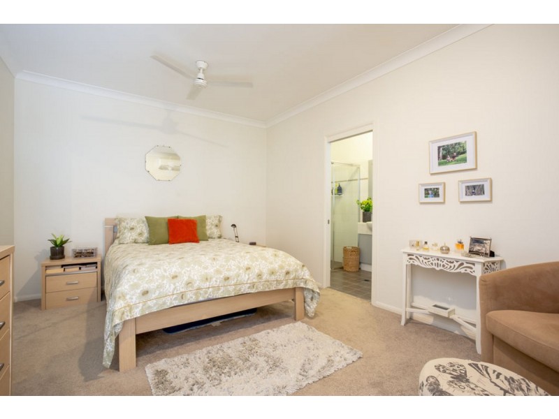 43 Hillridge Crescent, Varsity Lakes QLD 4227