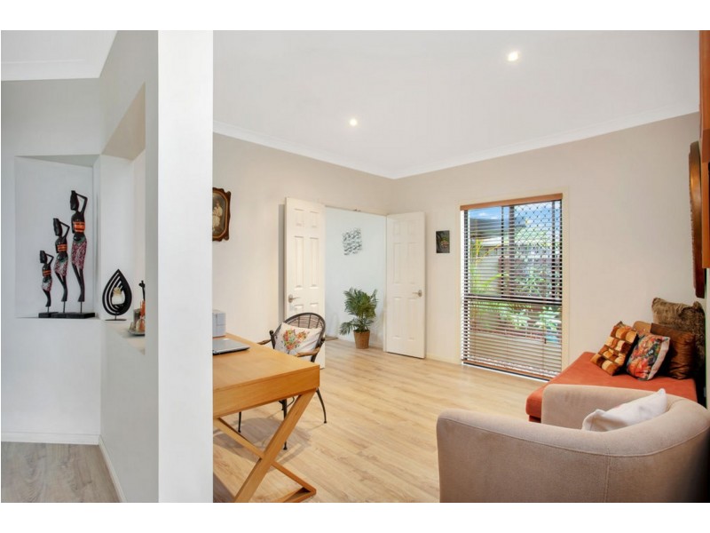 43 Hillridge Crescent, Varsity Lakes QLD 4227