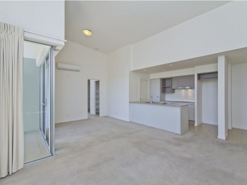 21/510 Christine Avenue, Robina QLD 4226