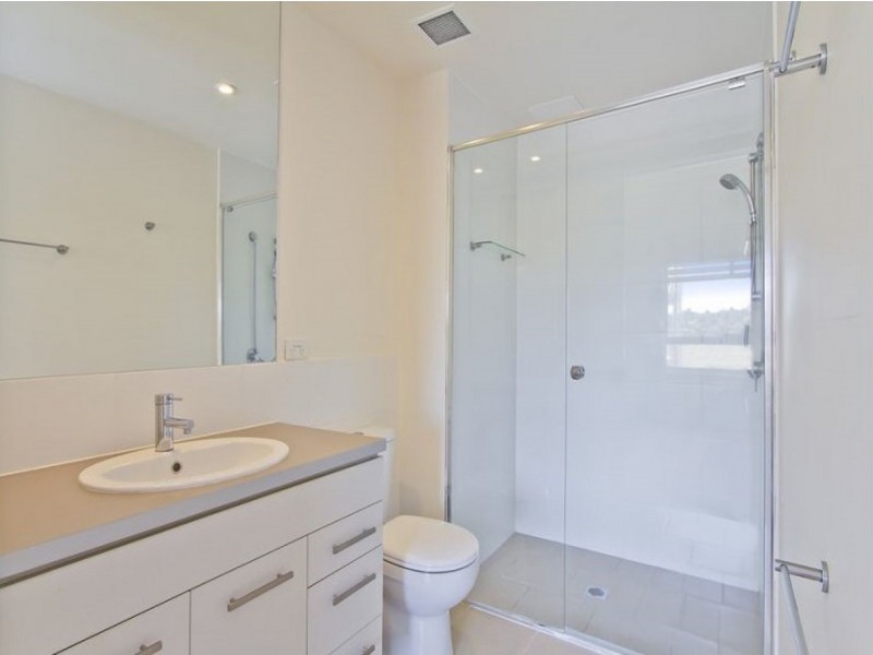 21/510 Christine Avenue, Robina QLD 4226