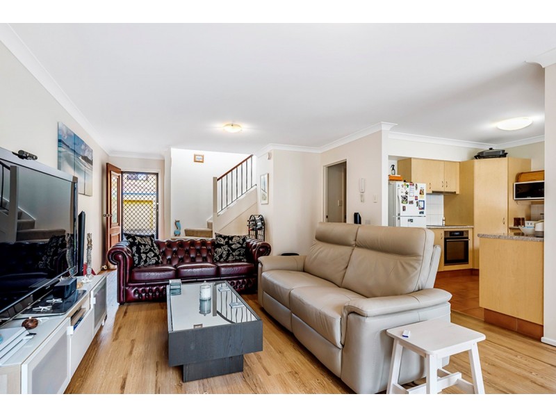 2 Concord Circuit, Robina QLD 4226