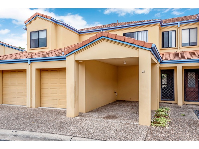 2 Concord Circuit, Robina QLD 4226