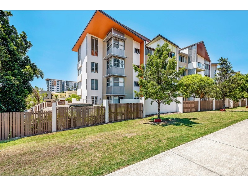 209/60 Riverwalk Avenue, Robina QLD 4226