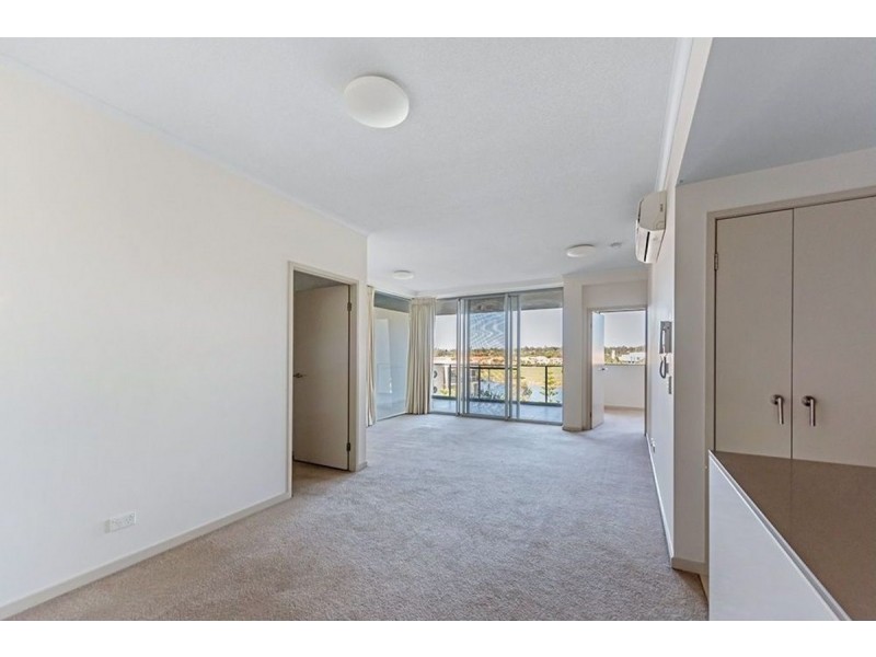 232/129 Laver Drive, Robina QLD 4226