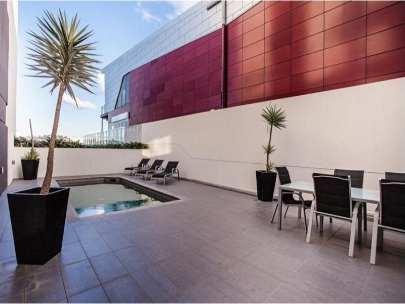 232/129 Laver Drive, Robina QLD 4226