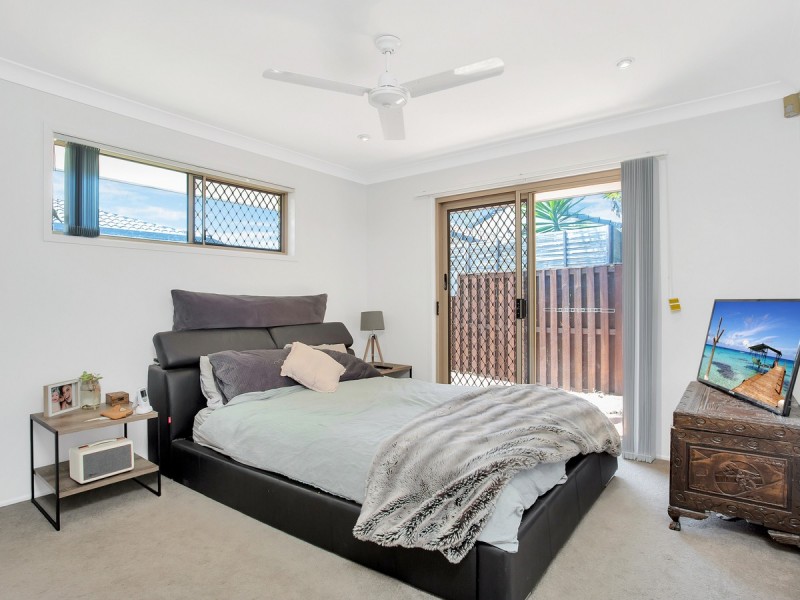 7 Summerwine Street, Burleigh Waters QLD 4220