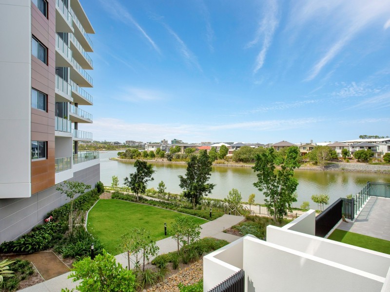 3102/397 Christine Avenue, Varsity Lakes QLD 4227