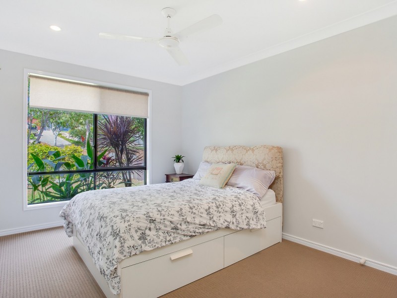 67 Observatory Drive, Reedy Creek QLD 4227