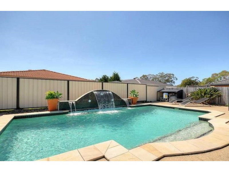 3 Maple Court, Burleigh Waters QLD 4220