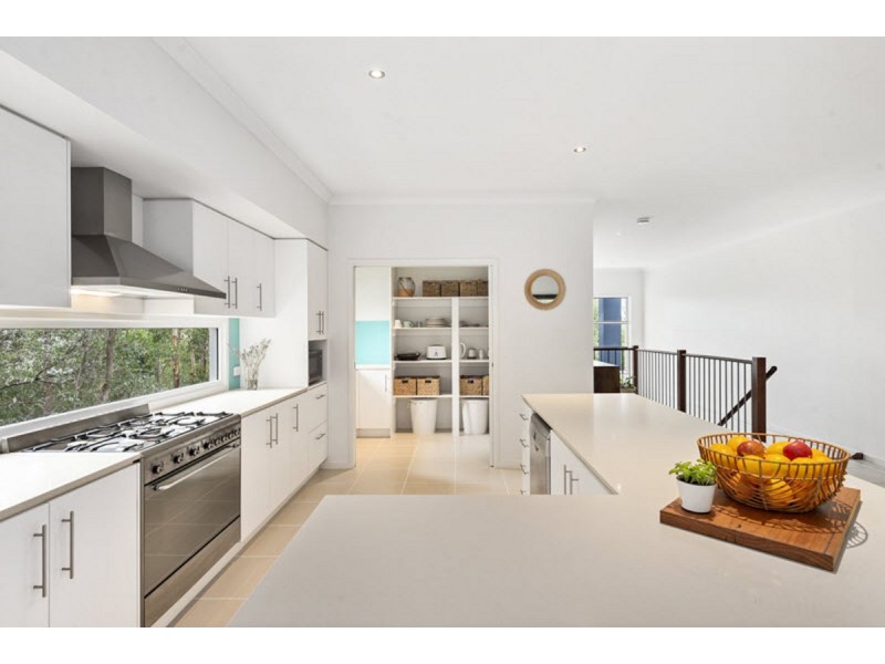 28 Skyburnett Street, Reedy Creek QLD 4227