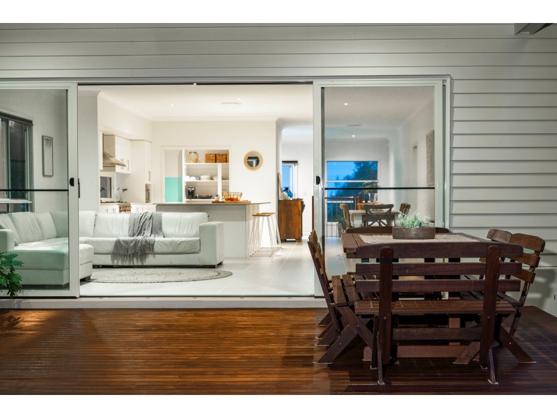 28 Skyburnett Street, Reedy Creek QLD 4227