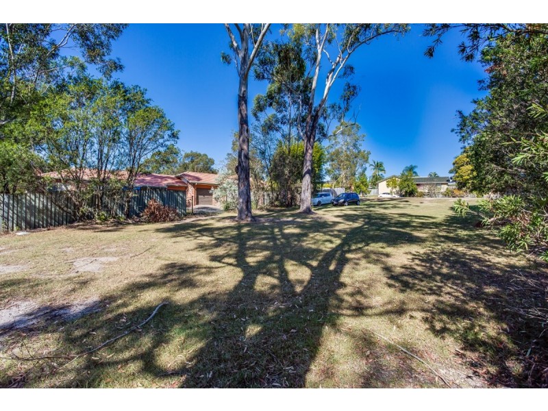 12 Encamp Street, Reedy Creek QLD 4227