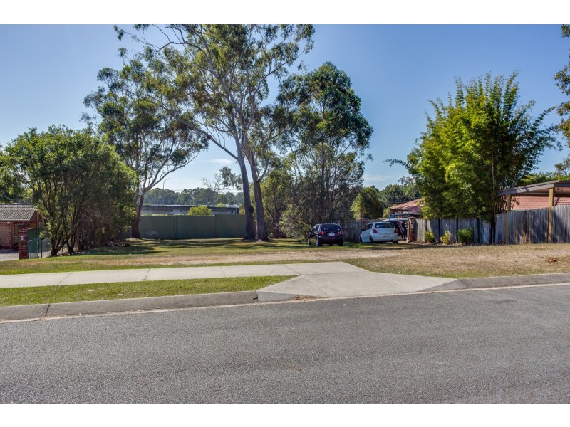 12 Encamp Street, Reedy Creek QLD 4227