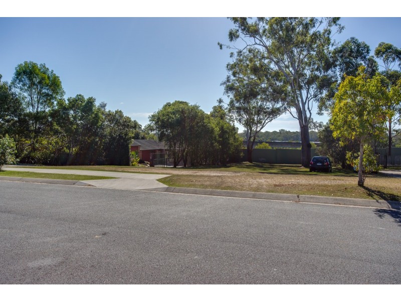 12 Encamp Street, Reedy Creek QLD 4227