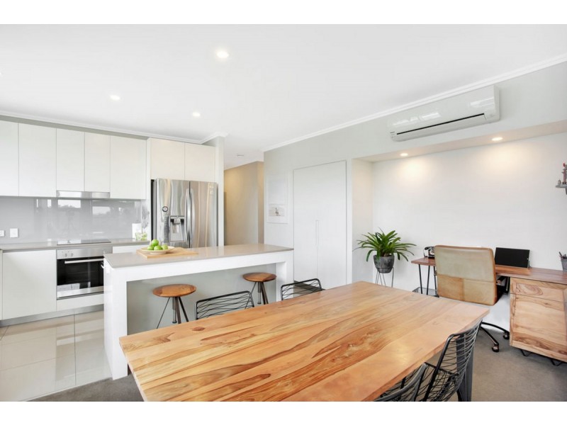 27/10 Ben Lexcen Place, Robina QLD 4226