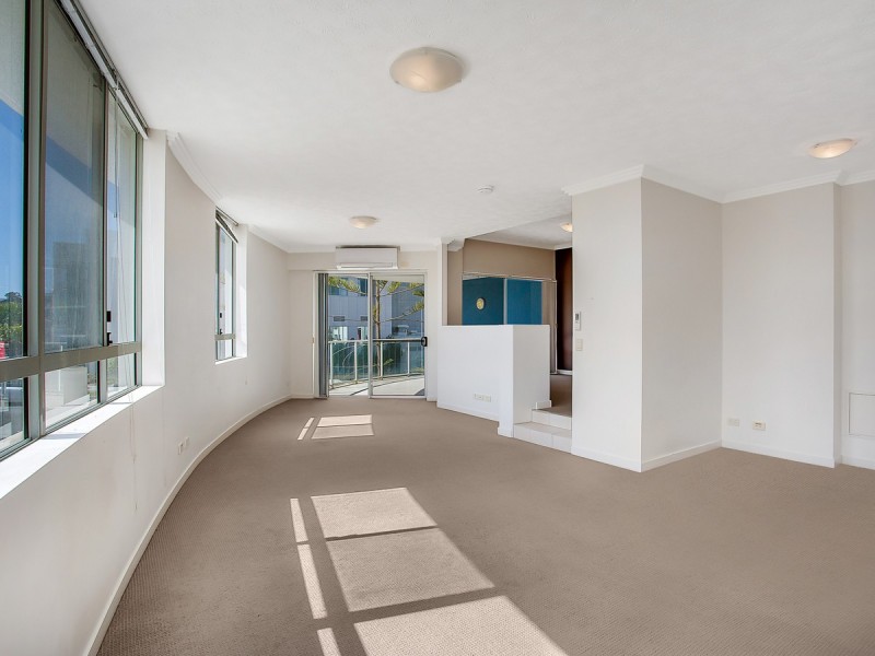 84/98 University Drive, Varsity Lakes QLD 4227