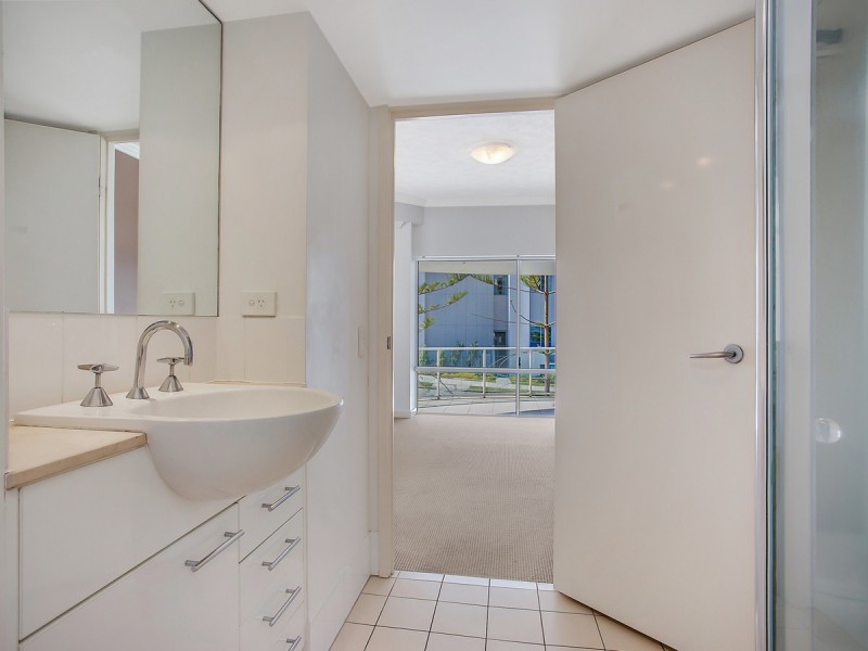 84/98 University Drive, Varsity Lakes QLD 4227