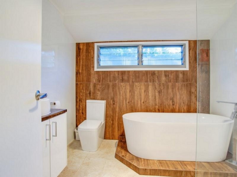 6 Orange Court, Mudgeeraba QLD 4213